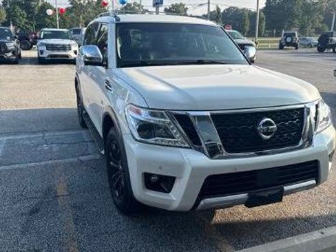 Used 2018 Nissan Armada Platinum w/ Captain Seat Package AWD/4WD image 3