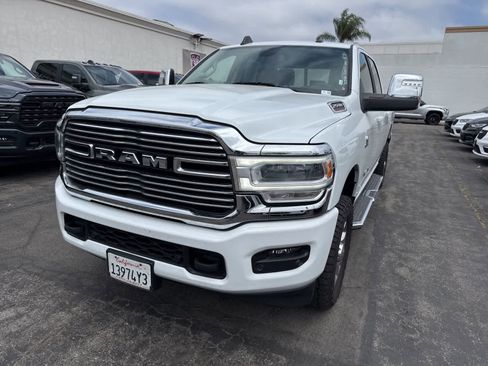 Used 2024 RAM 2500 Laramie AWD/4WD image 1