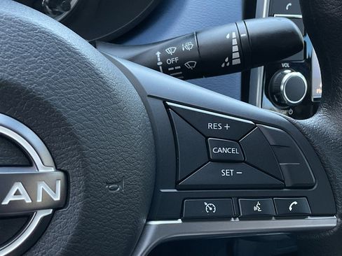 New 2025 Nissan Versa SV w/ Trunk Package image 21