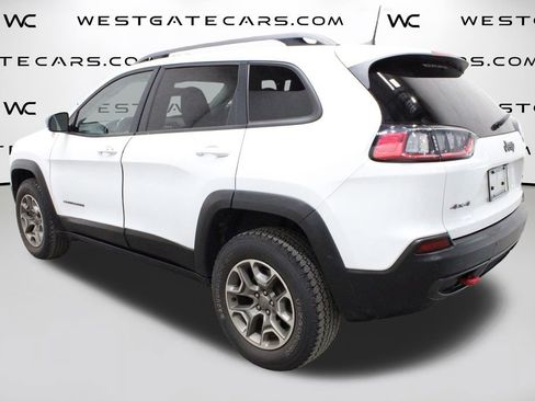 Used 2020 Jeep Cherokee Trailhawk w/ Cold Weather Group image 5
