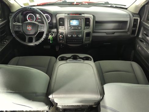 Used 2017 RAM 1500 Express w/ Express Value Package image 15