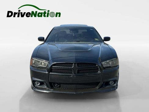 Used 2012 Dodge Charger SRT8 w/ Adaptive Cruise Control Group image 2