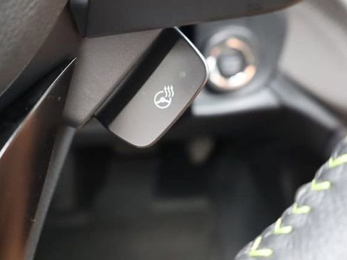 Certified 2025 Subaru Outback Onyx Edition w/ Popular Package #2 image 24