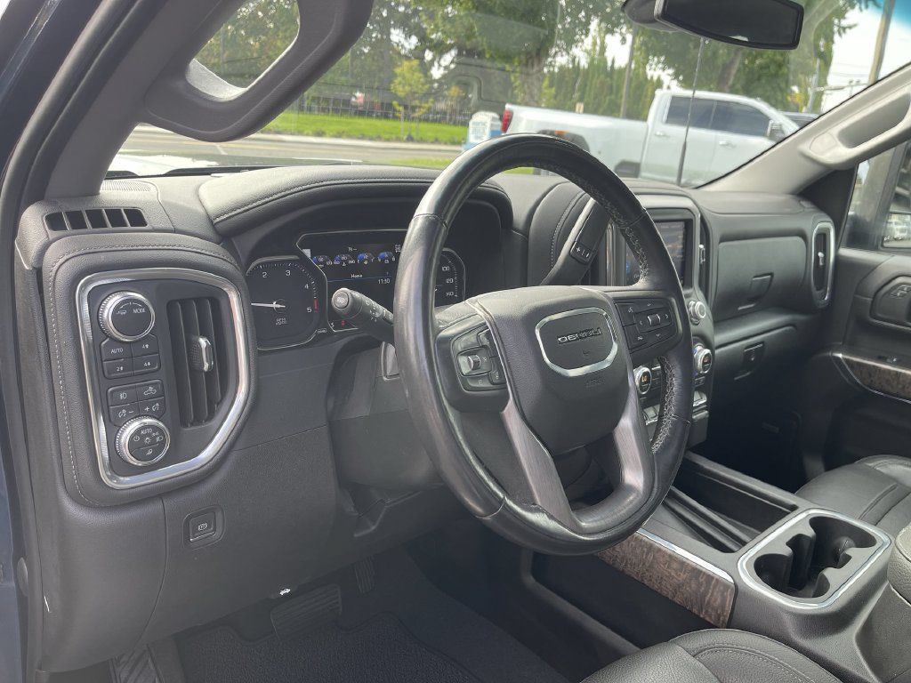 Used 2022 GMC Sierra 2500 Denali AWD/4WD image 10