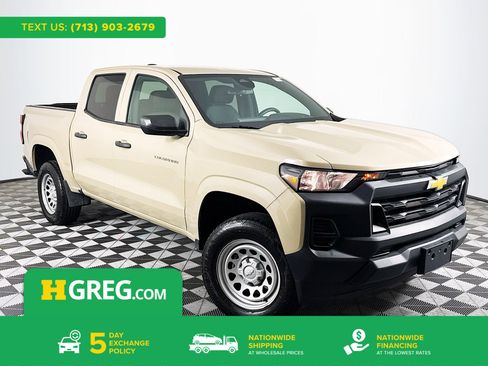 Used 2023 Chevrolet Colorado W/T image 1