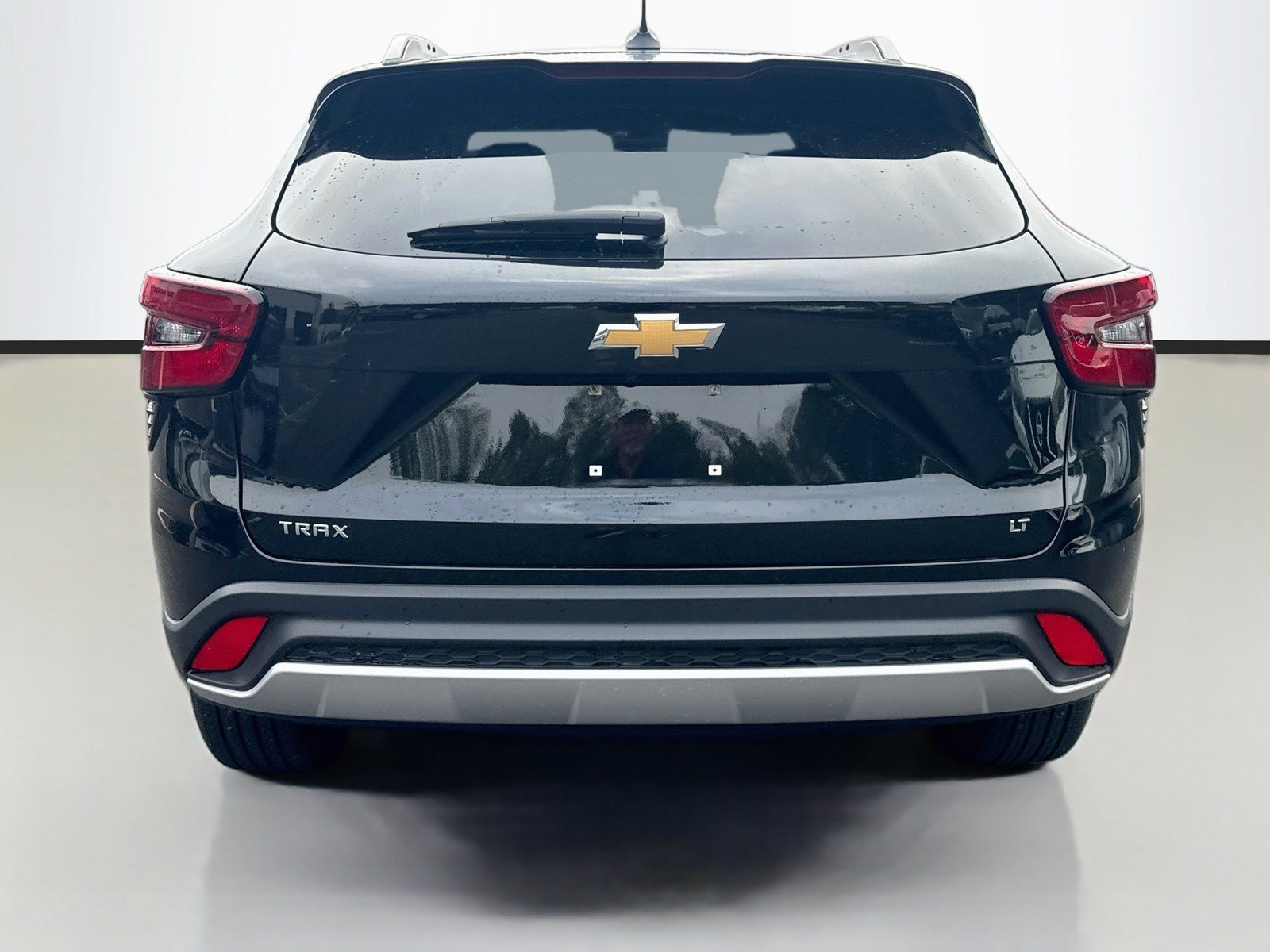 Used 2024 Chevrolet Trax LT w/ LT Convenience Package FWD image 6