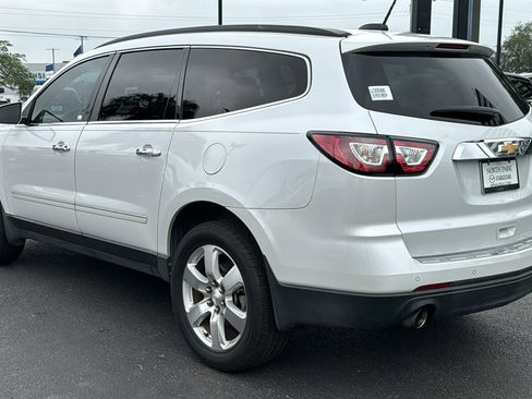 Used 2016 Chevrolet Traverse LTZ FWD image 6