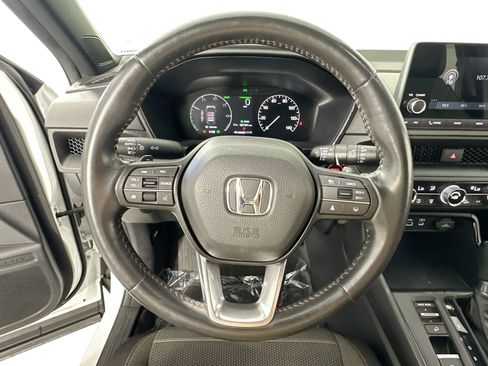Used 2023 Honda CR-V Sport image 11