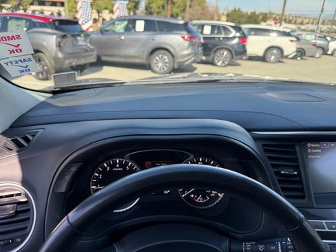 Used 2019 INFINITI QX60 Pure image 25