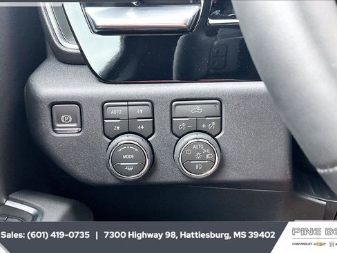 New 2026 Chevrolet Silverado 1500 RST w/ Convenience Package II AWD/4WD image 23