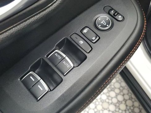 Used 2023 Honda HR-V Sport image 21