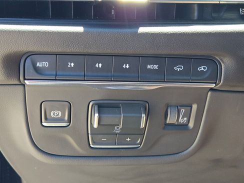 Used 2026 Cadillac Escalade Sport w/ Touring Package AWD/4WD image 30