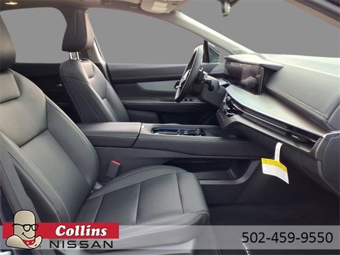 Certified 2025 Nissan Murano SL image 13