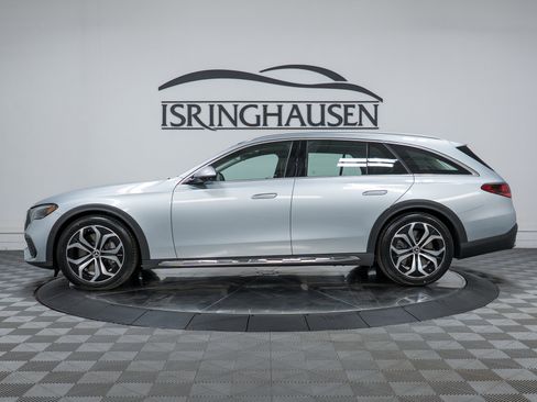 New 2026 Mercedes-Benz E 450 4MATIC All-Terrain Wagon image 8