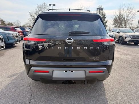 New 2026 Nissan Pathfinder Platinum w/ Cargo Package image 6