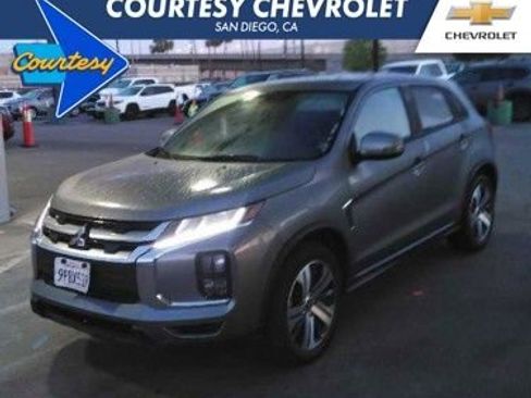 Used 2024 Mitsubishi Outlander Sport SE image 1