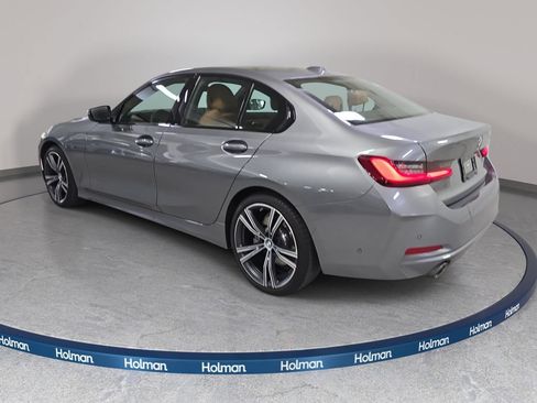Used 2023 BMW 330i Sedan w/ Parking Assistance Package RWD image 9