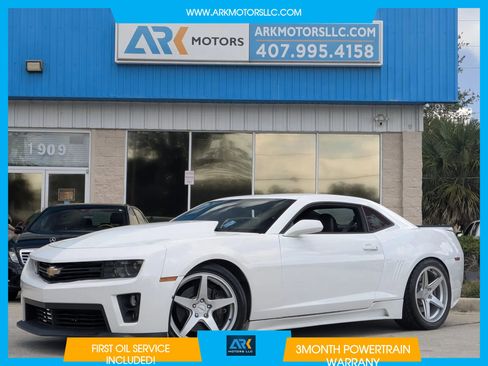 Used 2010 Chevrolet Camaro SS w/ RS Package RWD image 1