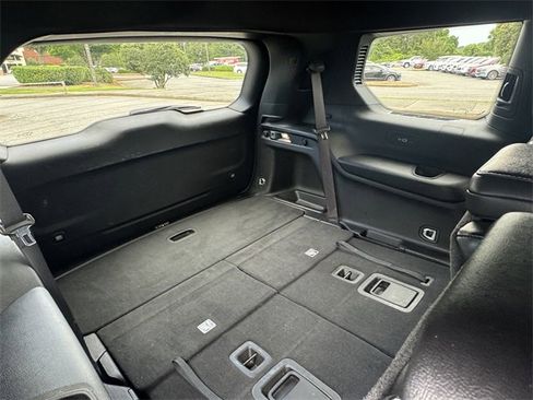 Used 2024 Jeep Grand Cherokee L Laredo image 16