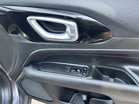 Used 2023 Jeep Compass Trailhawk image 14