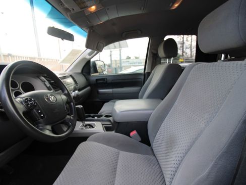 Used 2013 Toyota Tundra 2WD Double Cab image 6