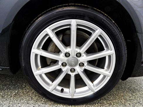 Used 2016 Audi A4 2.0T Premium Plus w/ Technology Package image 22