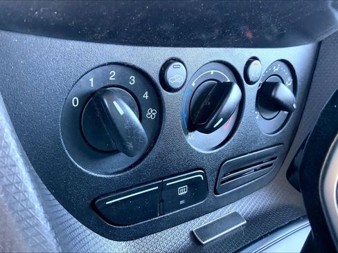 Used 2016 Ford Transit Connect XLT FWD image 31