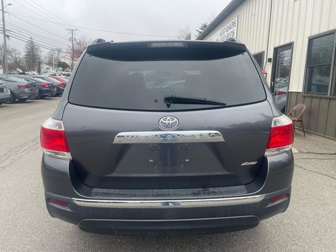Used 2013 Toyota Highlander SE image 5