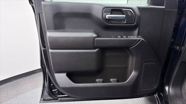 Used 2023 Chevrolet Silverado 1500 Custom RWD image 13