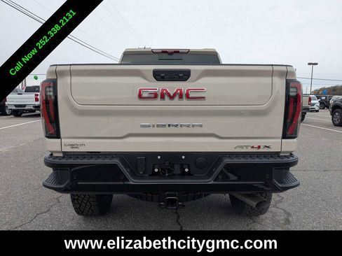 New 2026 GMC Sierra 2500 AT4X image 5