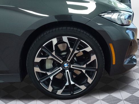 Used 2025 BMW 330i xDrive Sedan w/ M Sport Package image 11