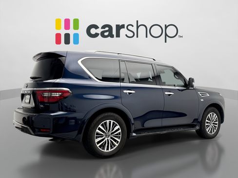 Used 2022 Nissan Armada SL w/ Captain's Chairs Package AWD/4WD image 5