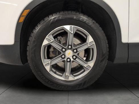 Used 2023 Chevrolet Blazer LT w/ Convenience Package AWD/4WD image 3