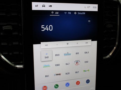 Certified 2025 Ford Ranger XLT w/ Equipment Group 301A High image 4