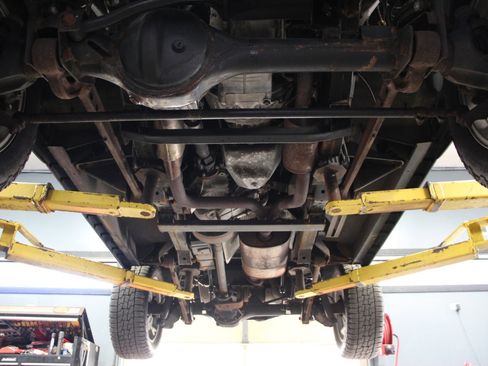 Used 2004 Land Rover Discovery SE image 95