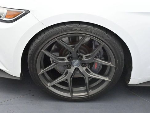 Used 2016 Ford Mustang GT w/ GT Performance Package RWD image 32
