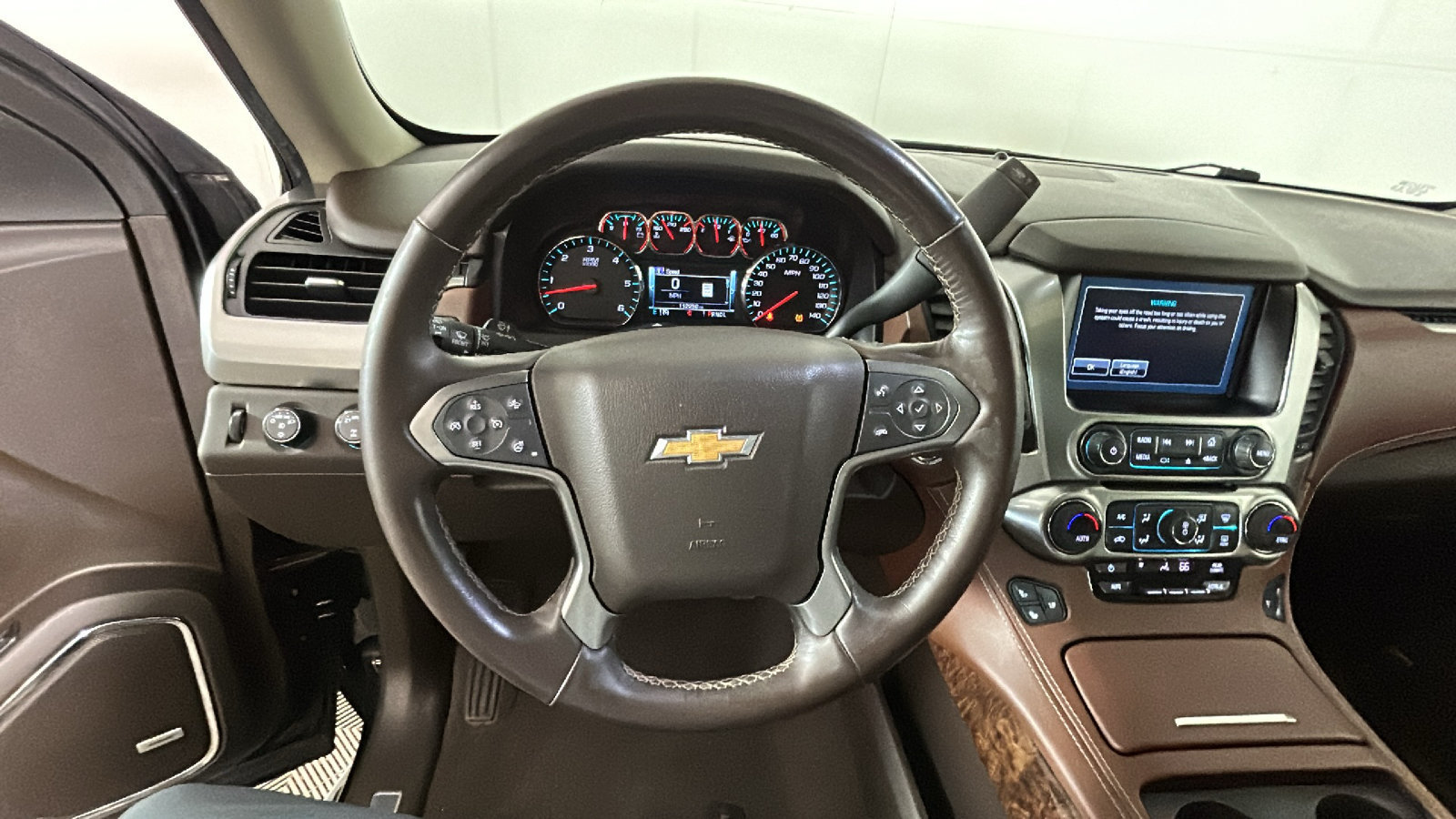Used 2020 Chevrolet Tahoe Premier AWD/4WD image 18