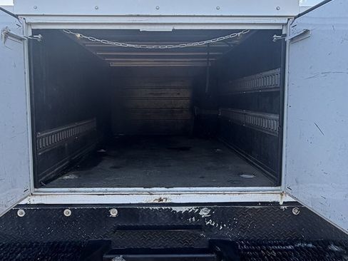 Used 2015 RAM 3500 Tradesman w/ Power & Remote Entry Group image 5