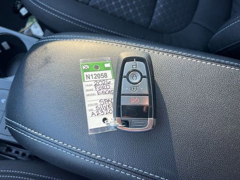 New 2026 Ford Escape Active image 18
