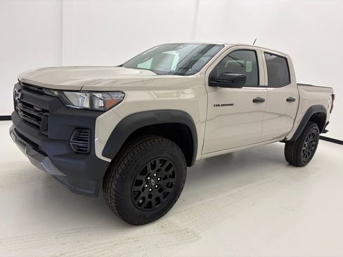 New 2026 Chevrolet Colorado Trail Boss AWD/4WD image 14