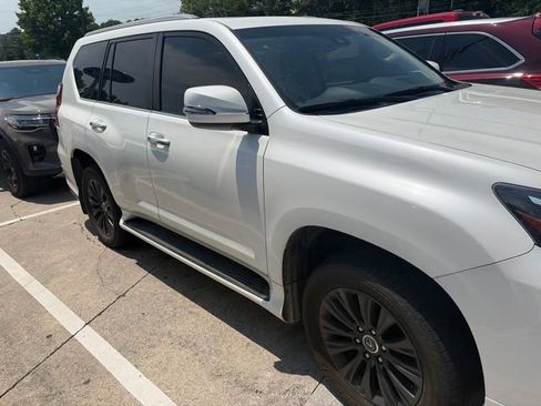 Used 2021 Lexus GX 460 Premium AWD/4WD image 3
