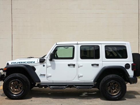 Used 2022 Jeep Wrangler Unlimited Rubicon 4xe w/ Cold Weather Group AWD/4WD image 53