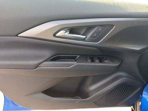 New 2026 Chevrolet Equinox EV LT FWD image 15