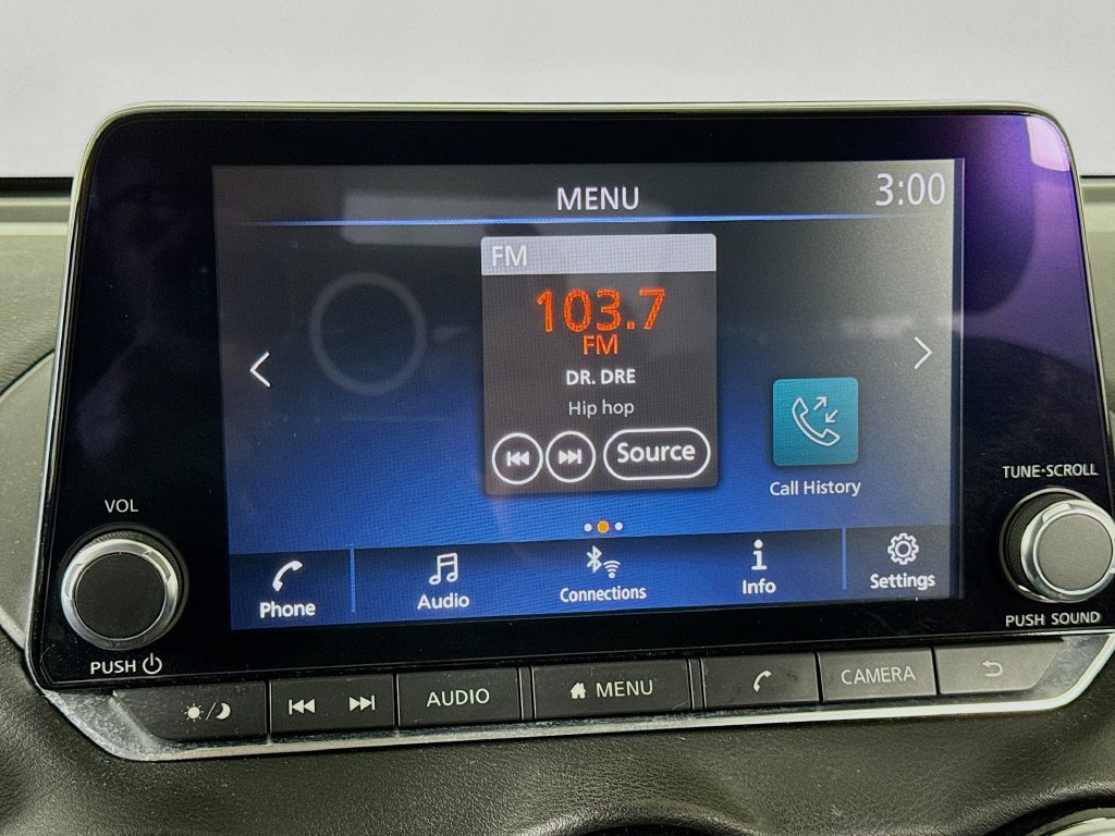 Used 2020 Nissan Sentra SV FWD image 28