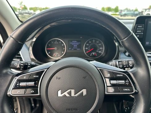 Certified 2023 Kia Seltos S FWD image 24