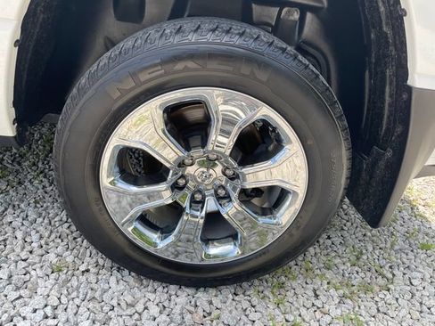 Used 2023 RAM 1500 Big Horn AWD/4WD image 18