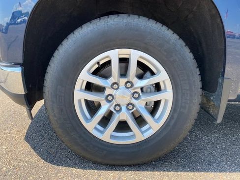 Certified 2022 Chevrolet Silverado 1500 LT AWD/4WD image 23