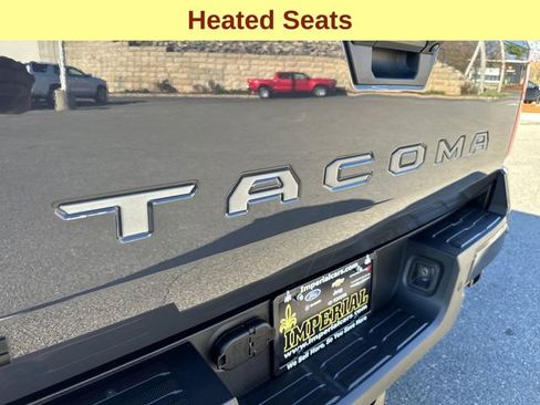 Used 2024 Toyota Tacoma TRD Sport w/ TRD Sport Upgrade Package AWD/4WD image 10