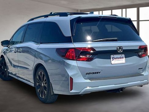 New 2026 Honda Odyssey Sport-L image 3