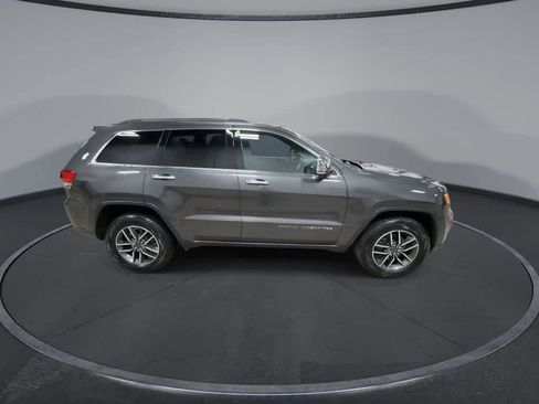 Used 2019 Jeep Grand Cherokee Limited image 9